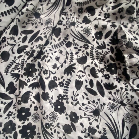 Nanette Lepore Womens Semi-Sheer Poet Sleeve Blouse-Black/White-Size XS-GUC - Picture 3 of 8